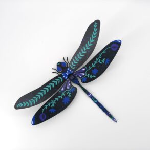 libélula negra atelier de cosillas