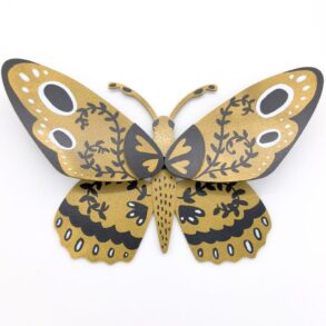 Mariposa grande dorada